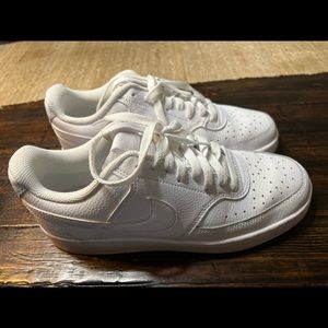 Nike Women’s Court Vision Low Sneakers size 9.5